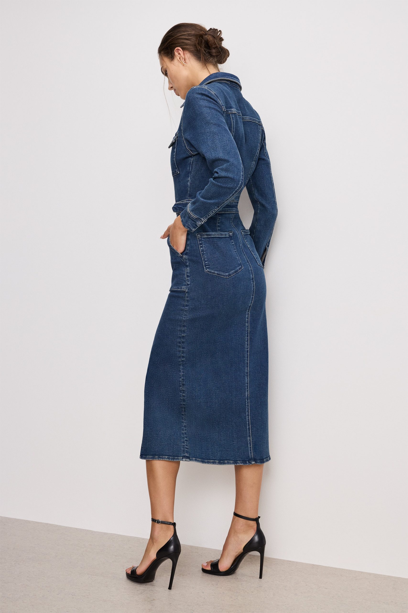 FIT FOR SUCCESS LONG SLEEVE MIDI DRESS | INDIGO724