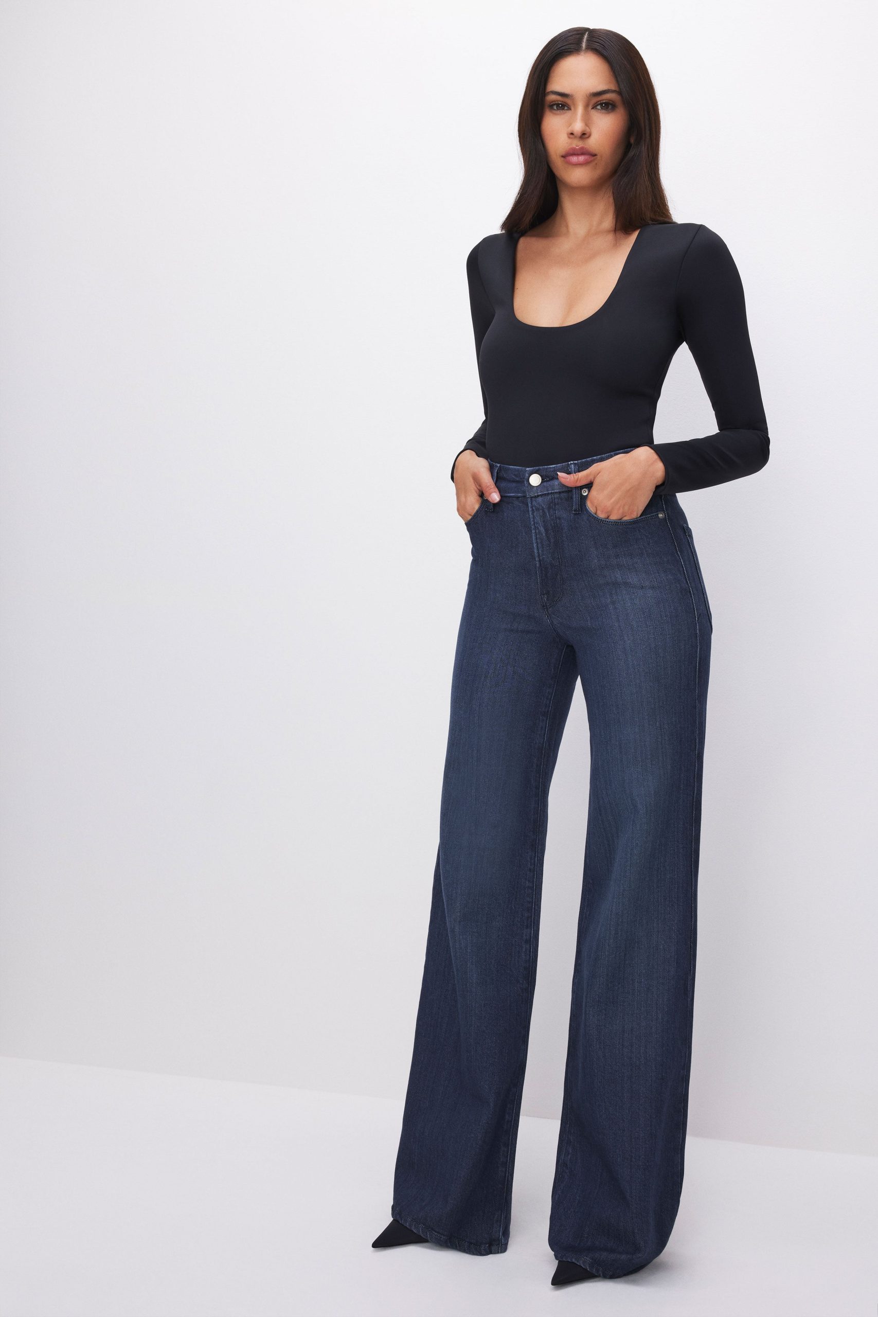 SCULPTING SCOOP NECK BODYSUIT | BLACK001