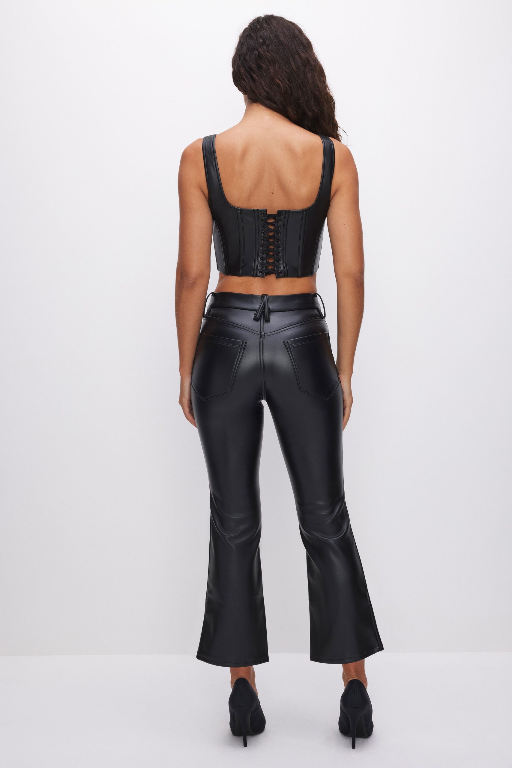 GOOD LEGS CROPPED MINI BOOT FAUX LEATHER PANTS | BLACK001