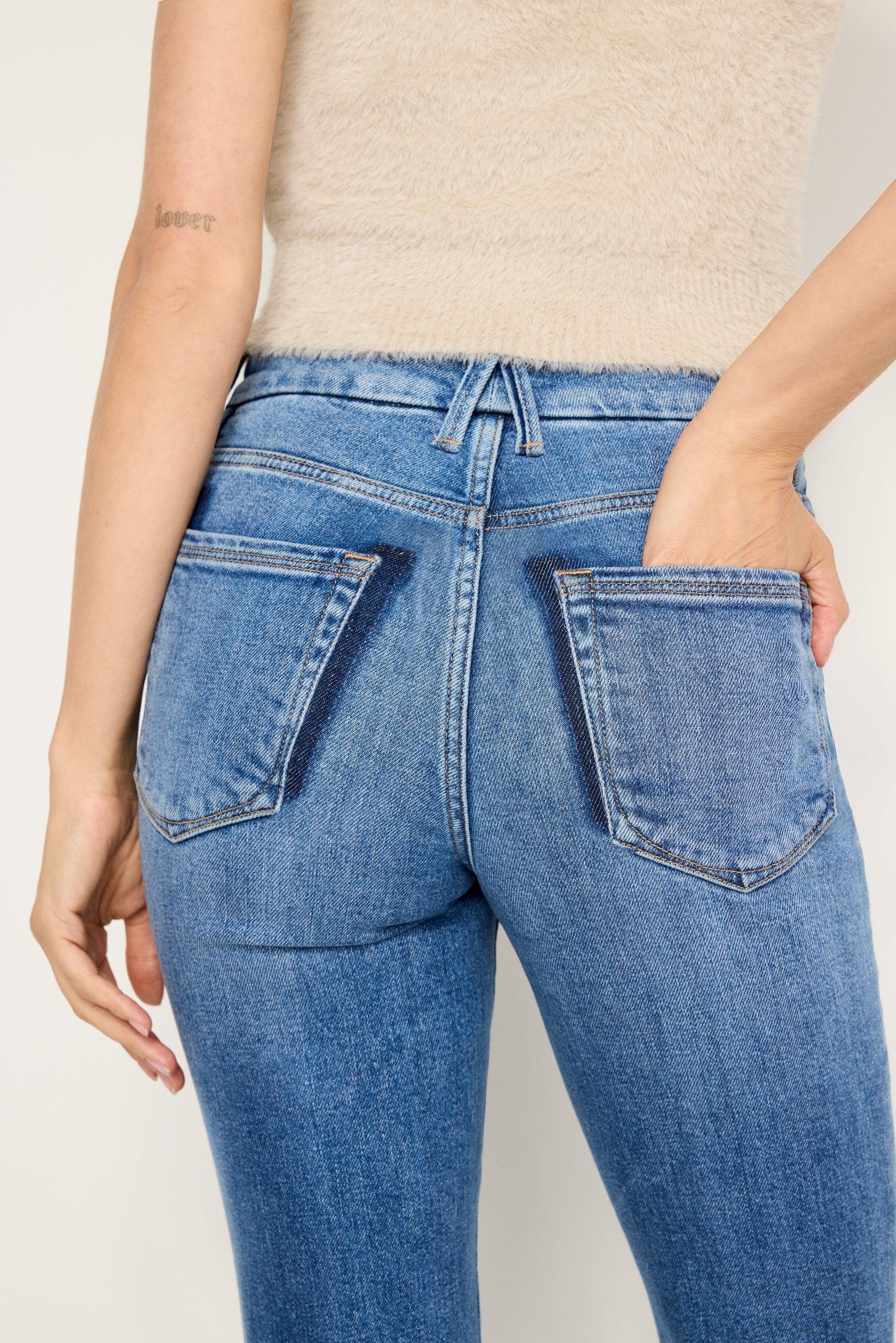 GOOD CLASSIC SLIM BOOTCUT JEANS | INDIGO692