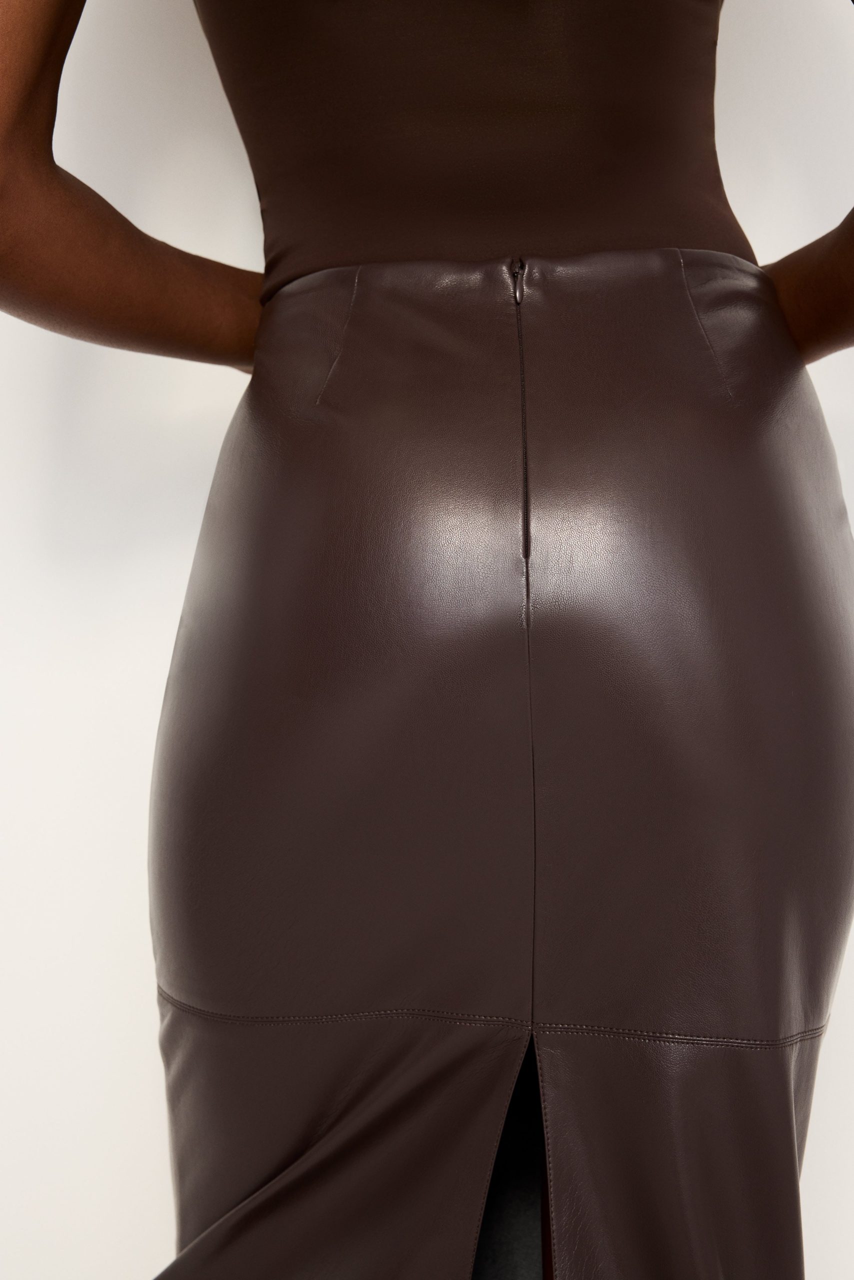 FAUX LEATHER MIDI SKIRT | BARK003