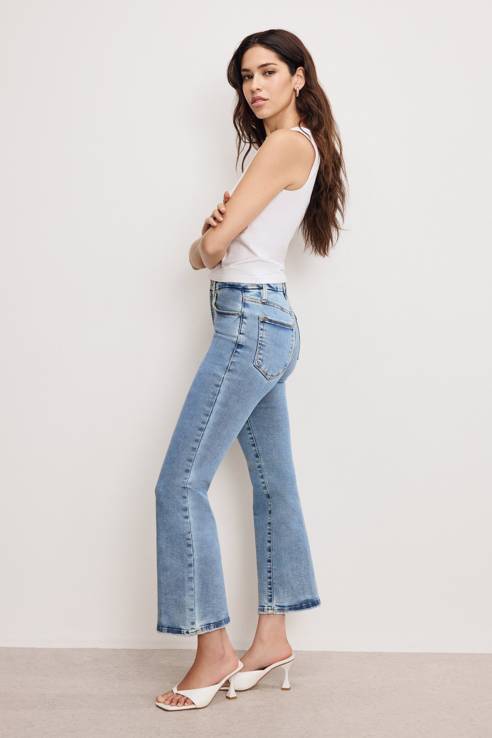 GOOD LEGS CROP MINI BOOT JEANS | BLUE670 BLUE670 / 32 Plus