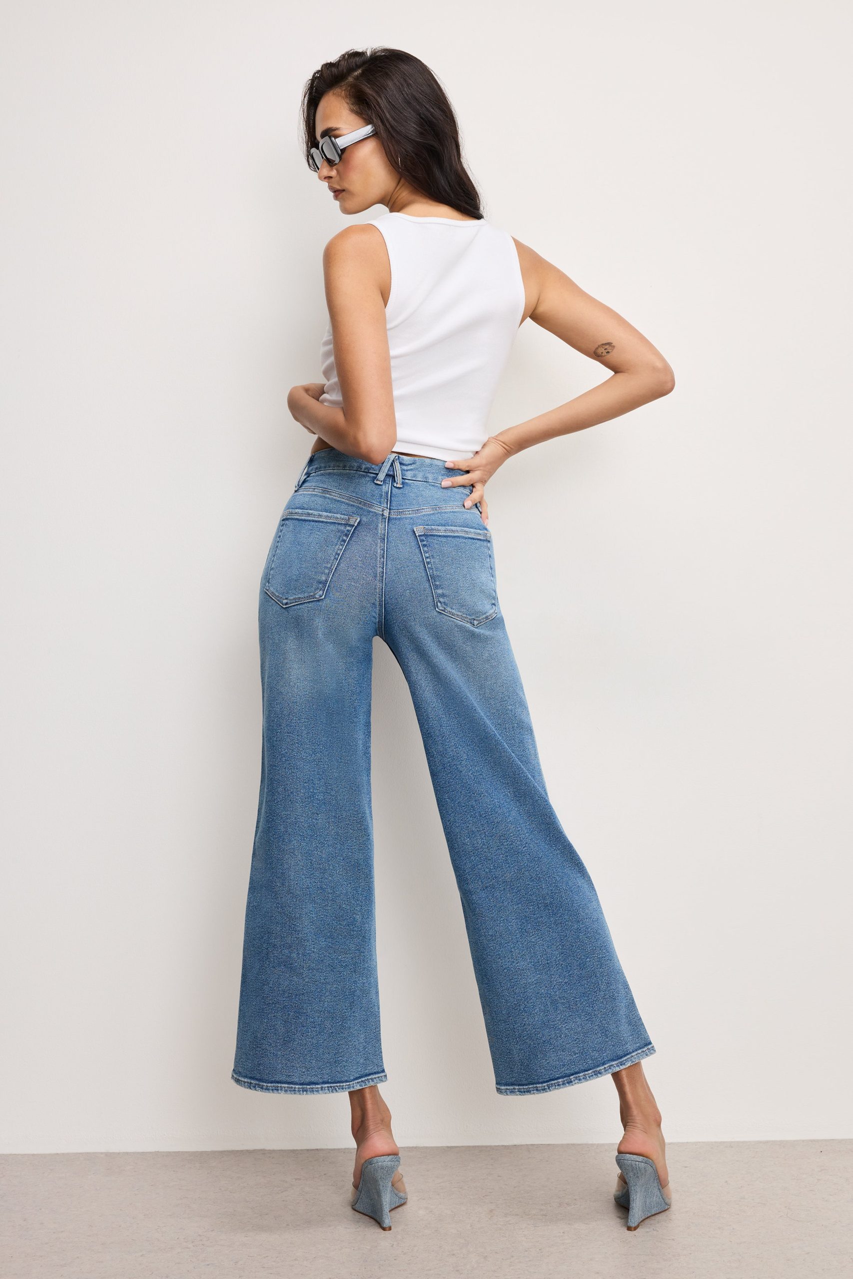 GOOD SKATE WIDE CROPPED JEANS | BLUE541