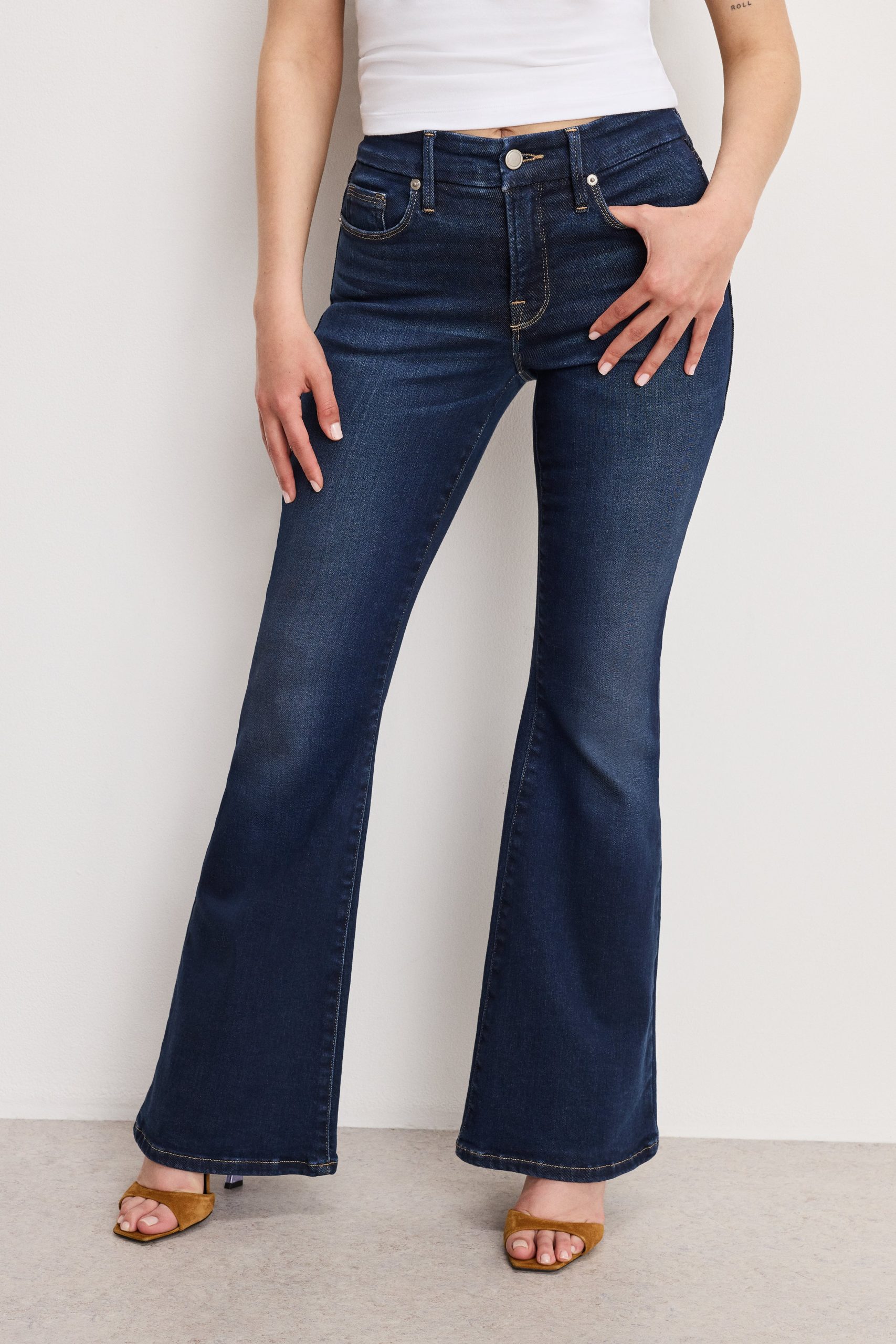 DOLLY JOLEANS PETITE FLARE JEANS | INDIGO1020