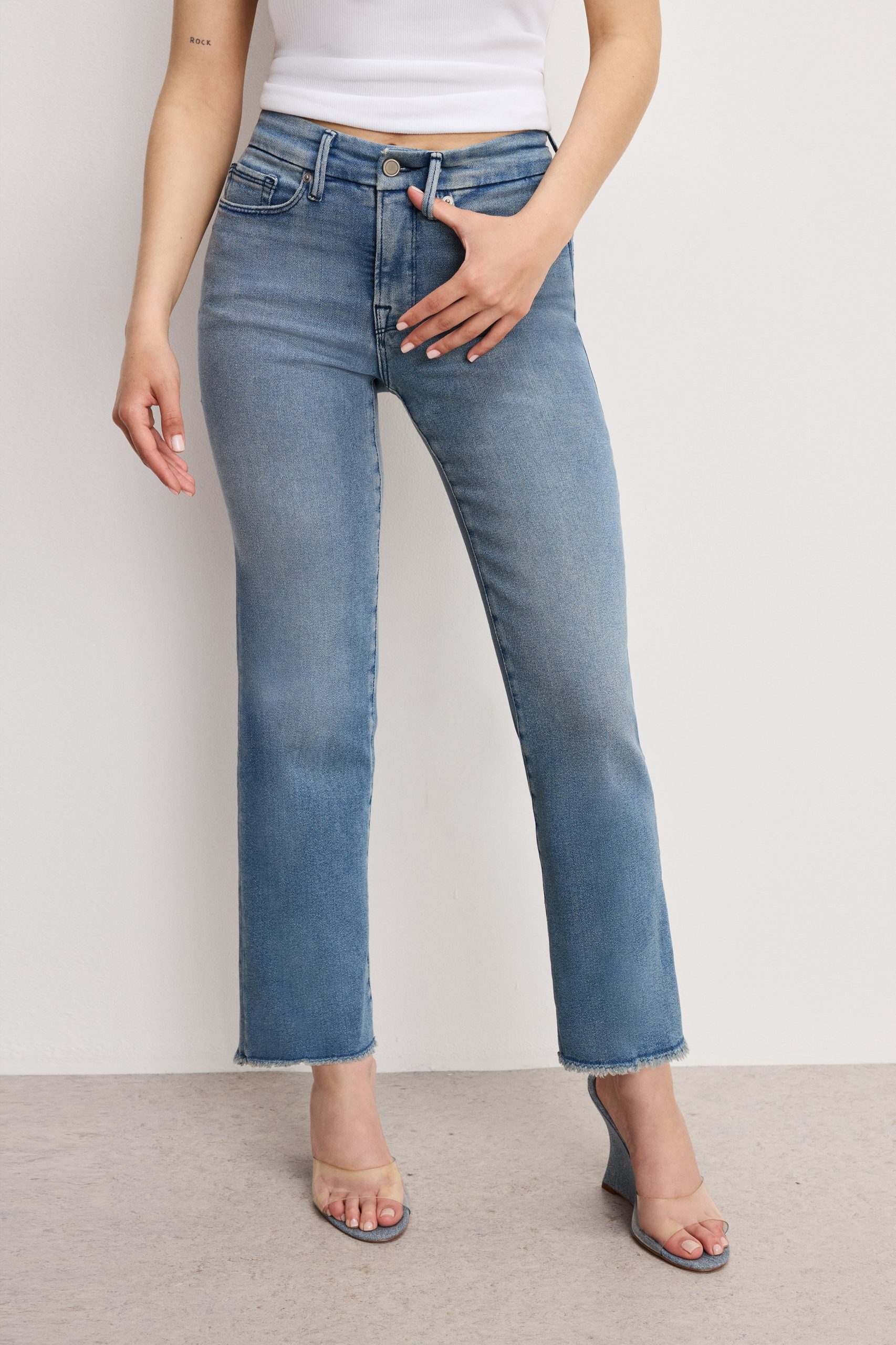 GOOD PETITE STRAIGHT JEANS | BLUE449