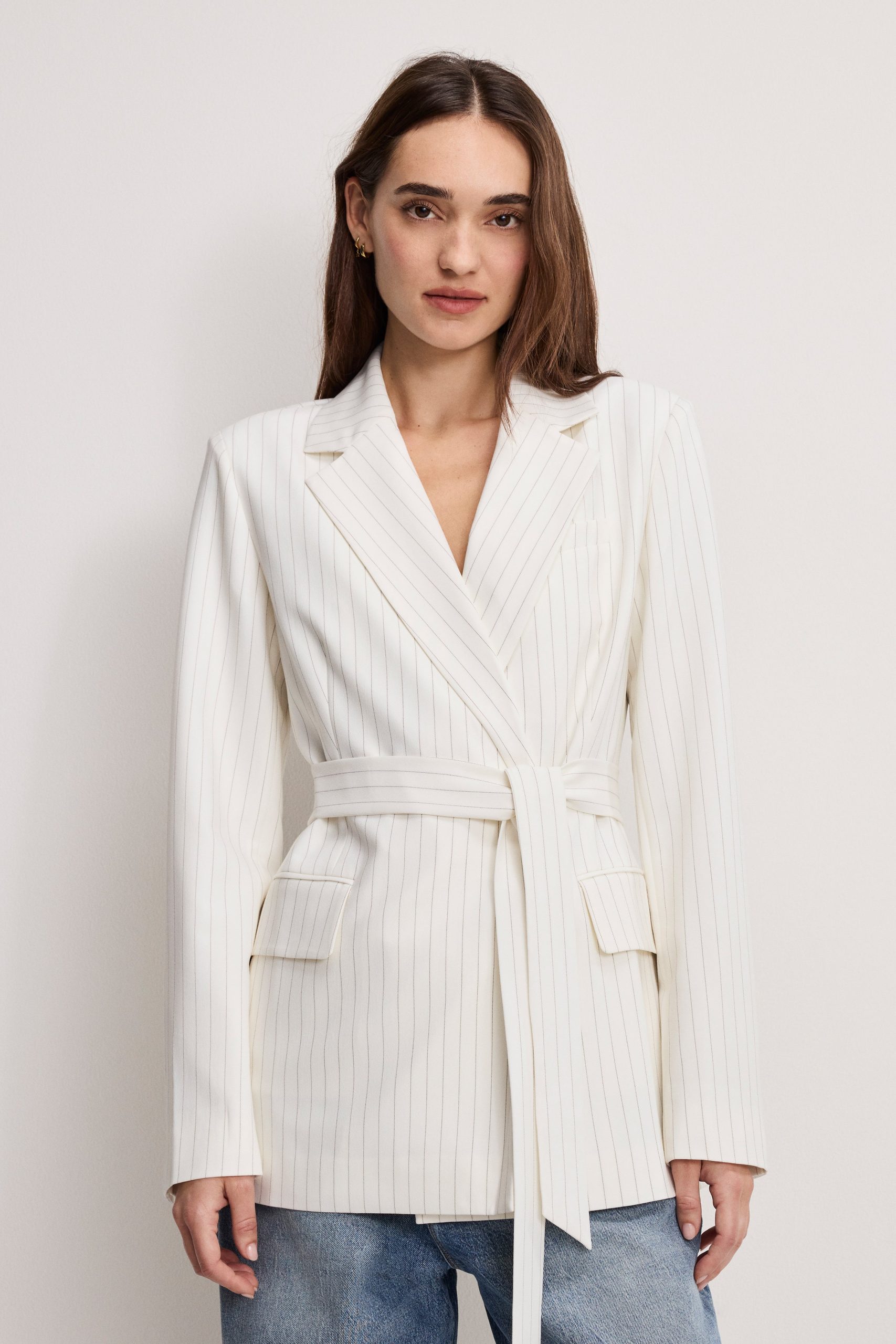 ESSENTIAL SUITING BELTED BLAZER | CHESTNUT PIN STRIPE CHESTNUT PIN STRIPE / 5XL