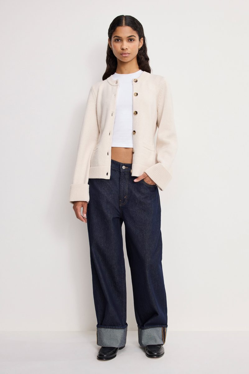 BUTTON FRONT KNIT CARDIGAN