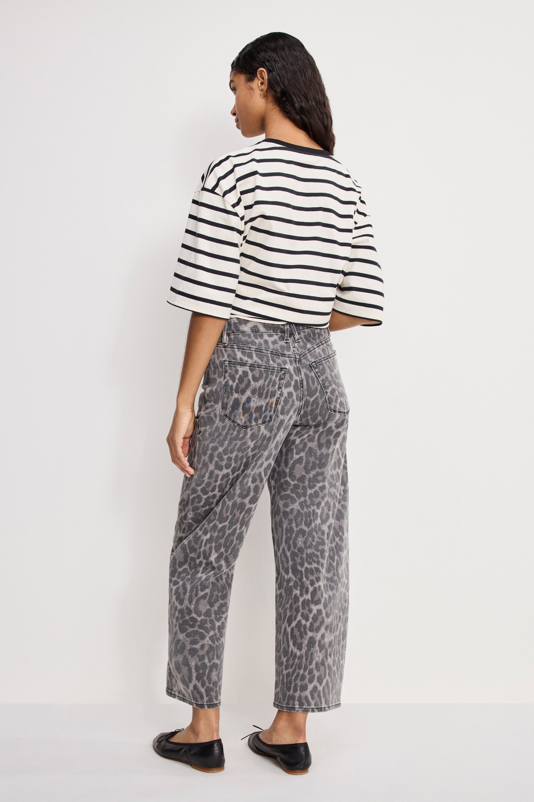 GOOD BARREL JEANS | GREY LUCKY LEOPARD