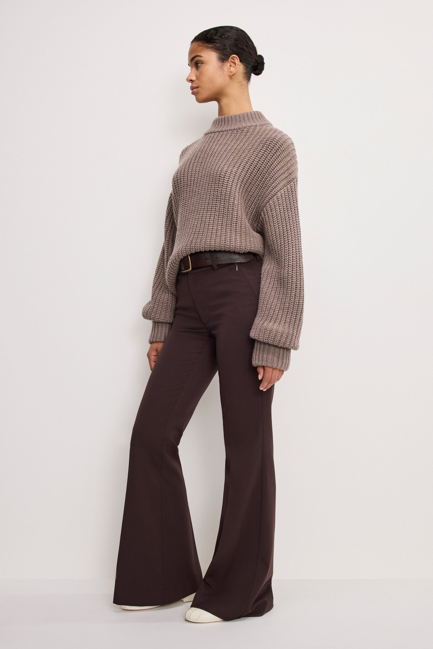 ESSENTIAL SUITING FLARE TROUSERS | DARK CHOCOLATE