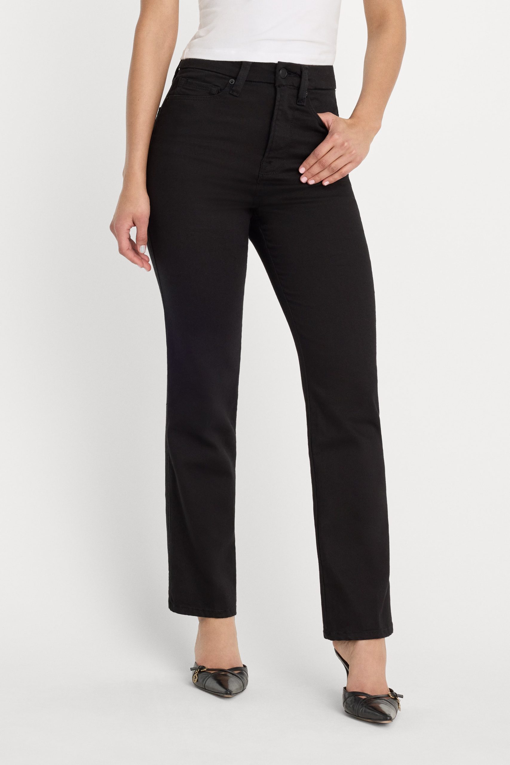NEVER FADE GOOD CURVE STRAIGHT JEANS | BLACK