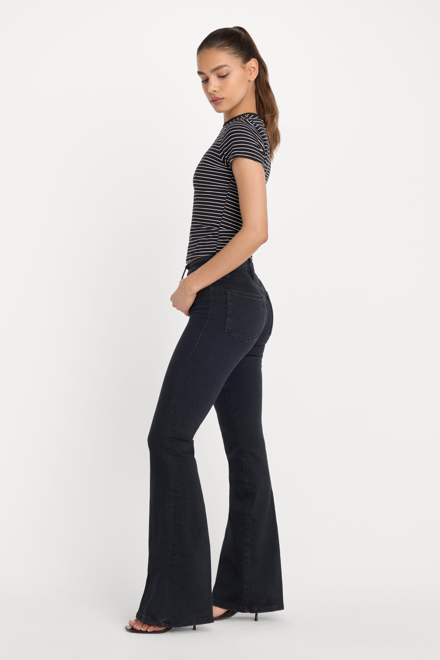 POWER STRETCH PULL-ON FLARE JEANS | BLACK001 BLACK001 / 5XL