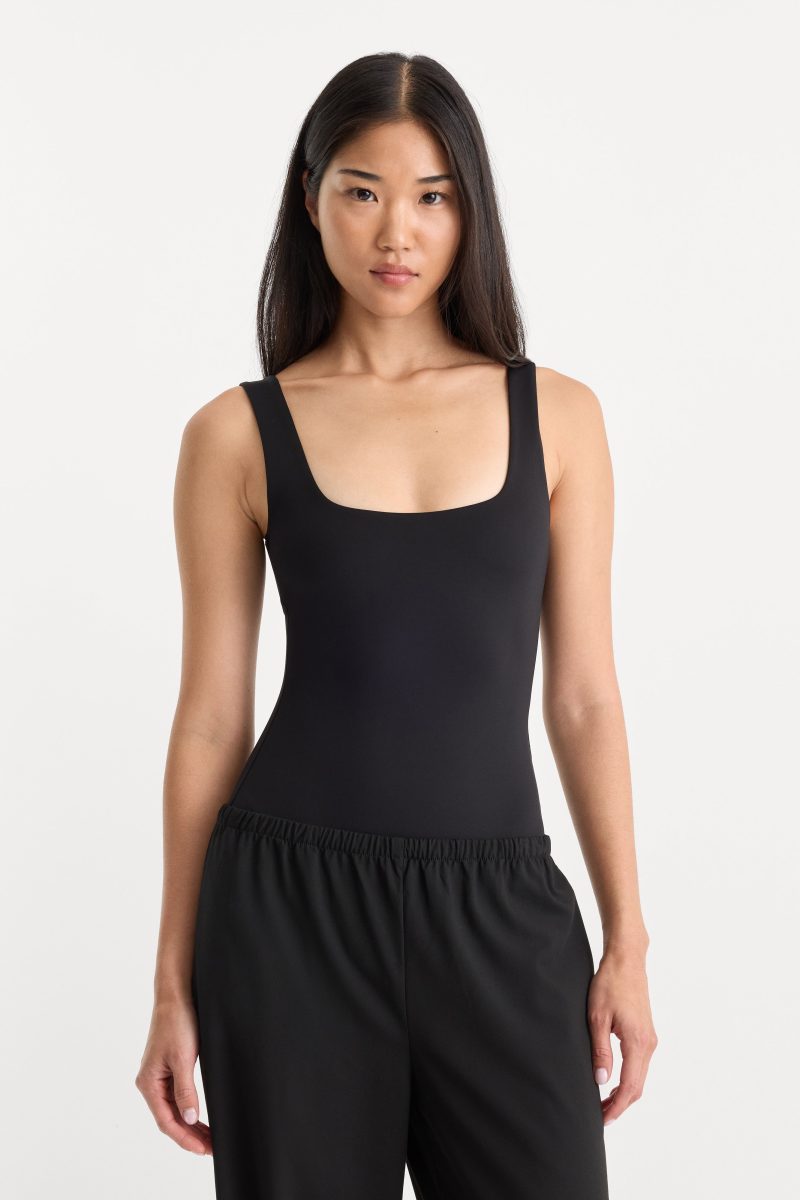 SCULPTING MODERN TANK BODYSUIT