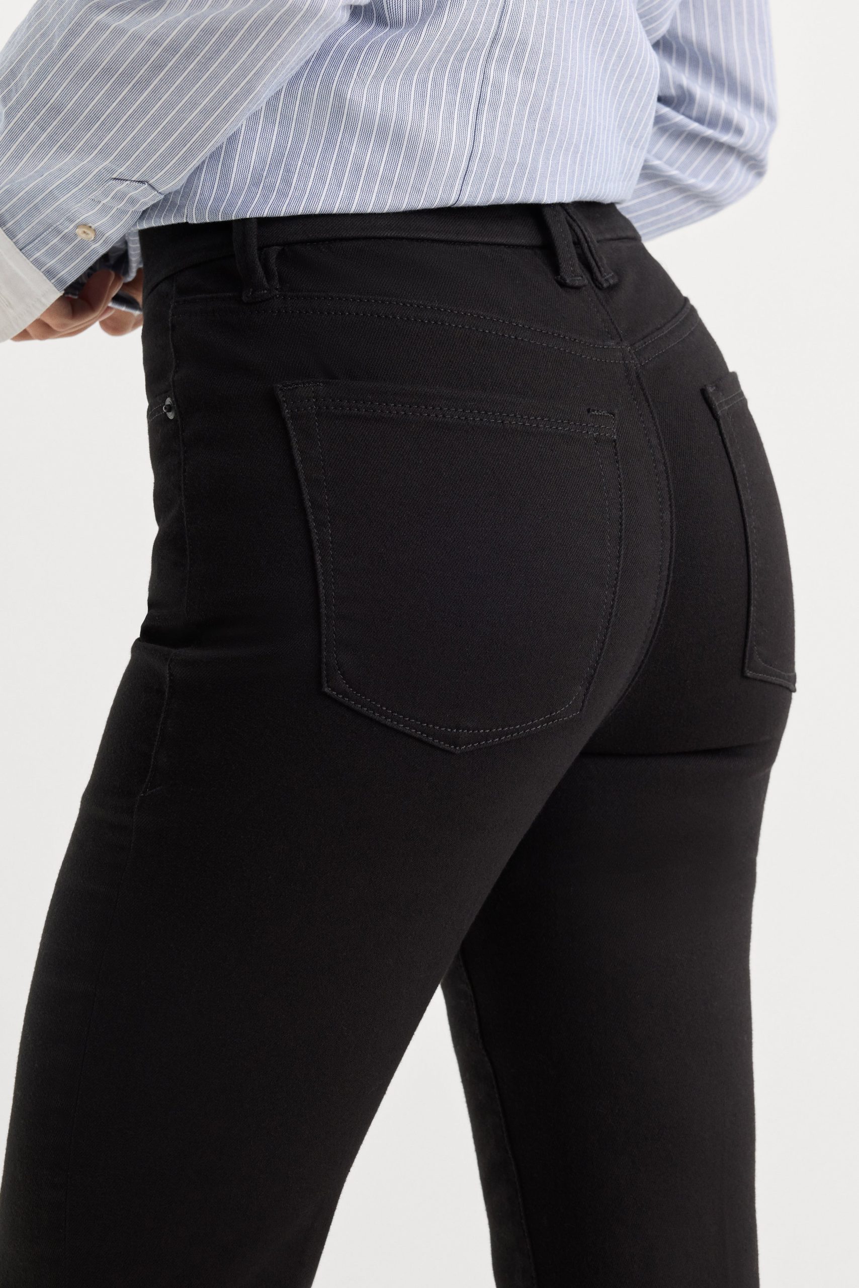 NEVER FADE GOOD CLASSIC SLIM BOOTCUT JEANS | BLACK