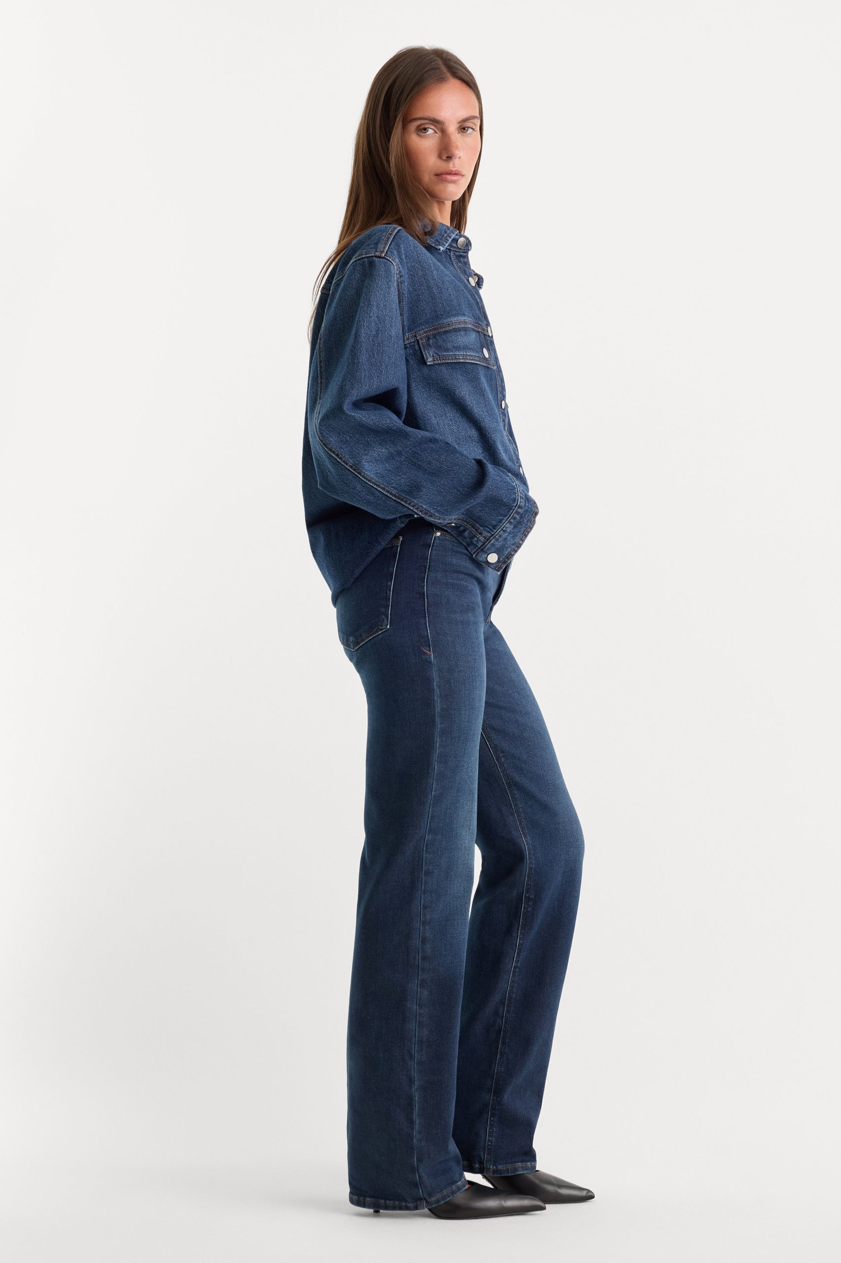 SOFT TECH GOOD TRUE STRAIGHT JEANS|INDIGO572