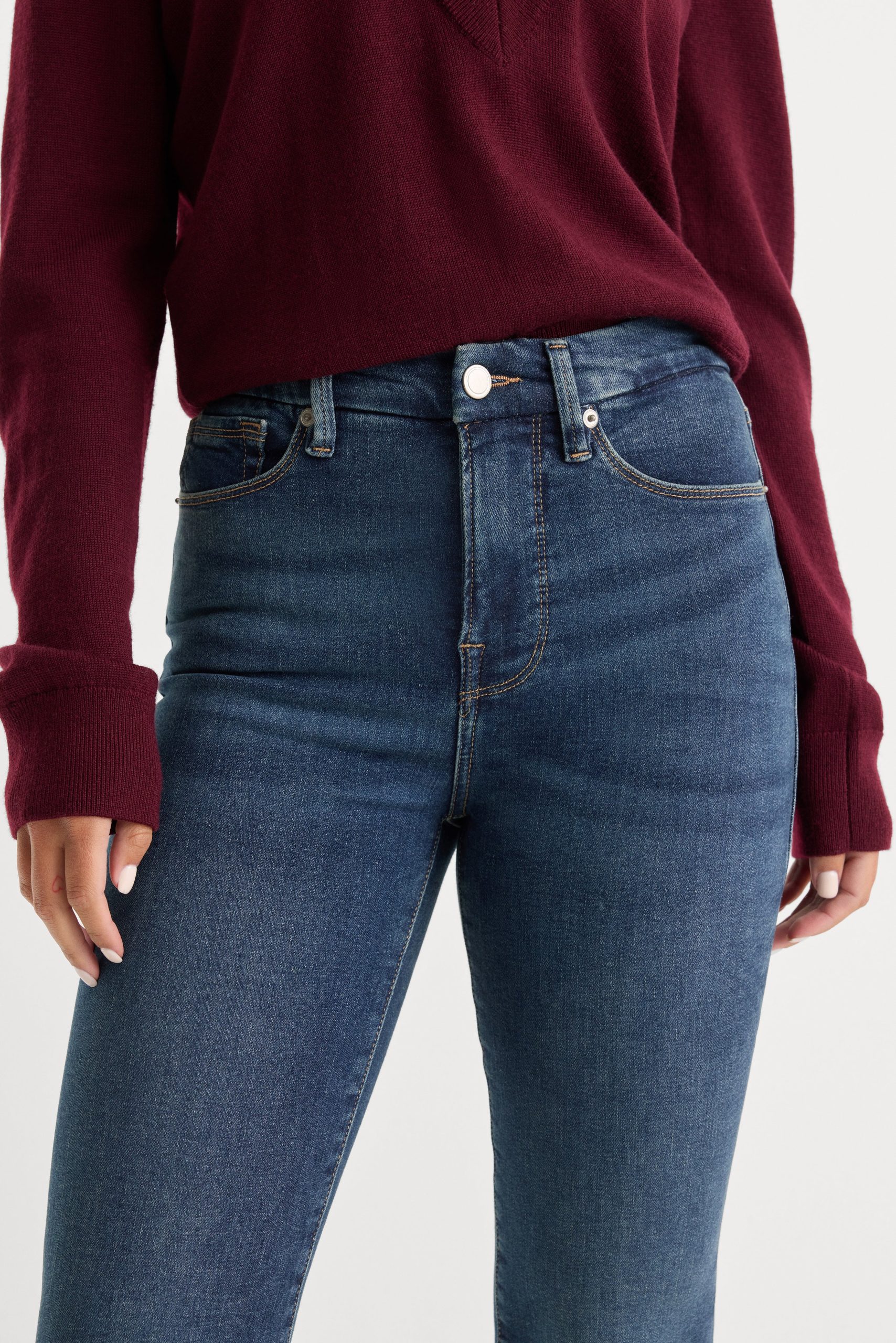 GOOD LEGS FLARE JEANS | BLUE004
