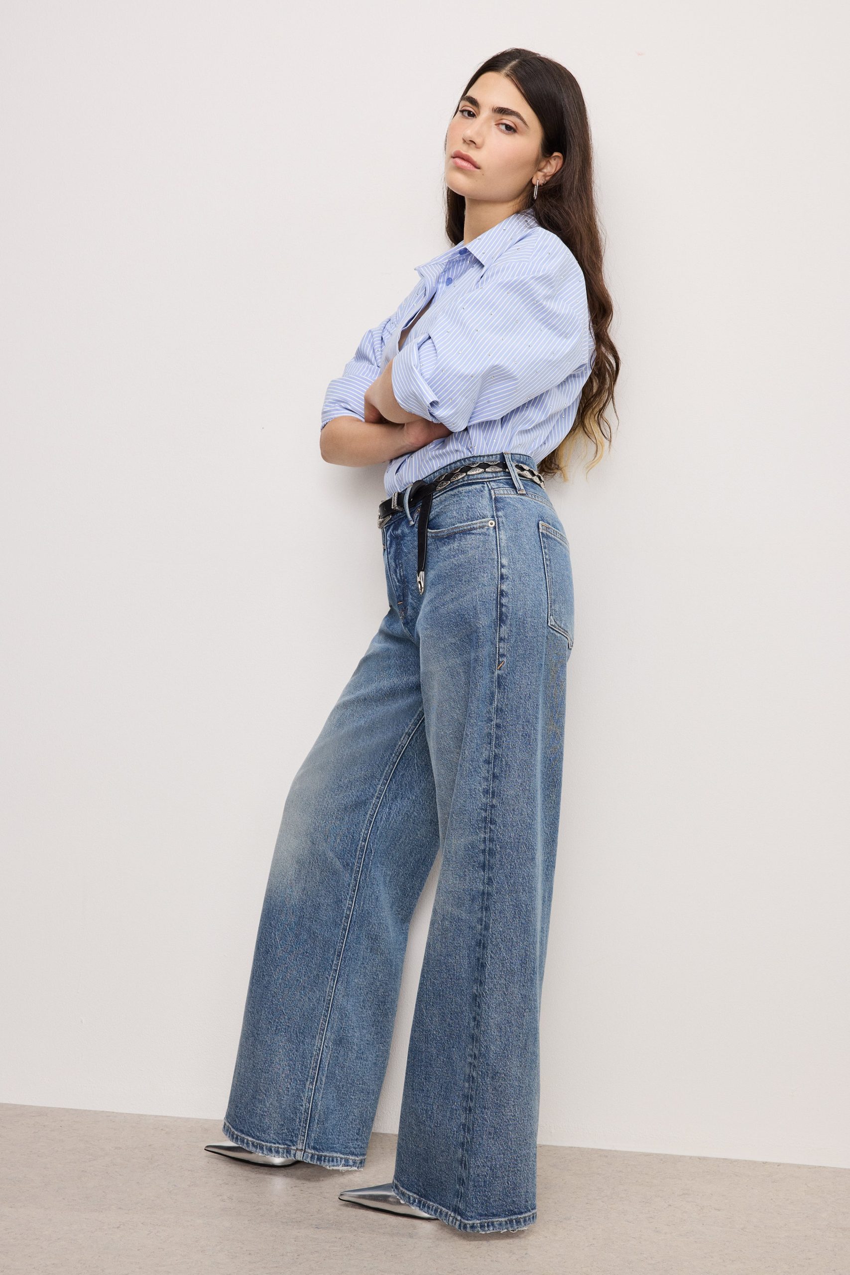 GOOD EASE PETITE RELAXED JEANS | INDIGO575