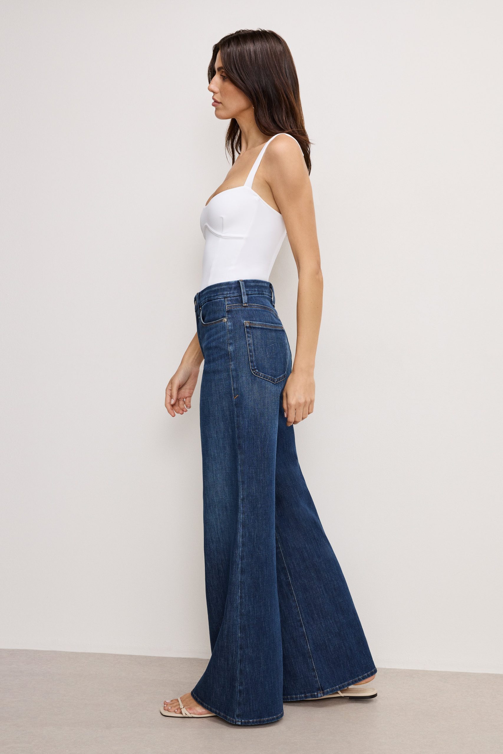 SOFT TECH GOOD WAIST PALAZZO JEANS | INDIGO977