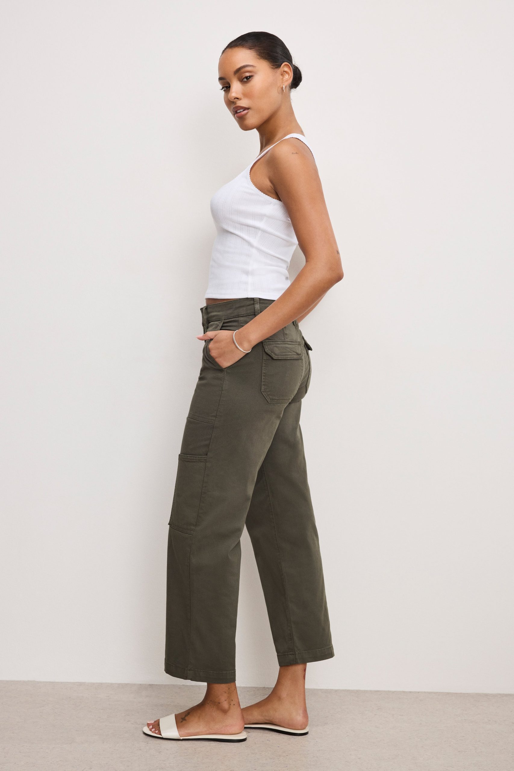 CARGO CROPPED TWILL PANTS | FATIGUE001