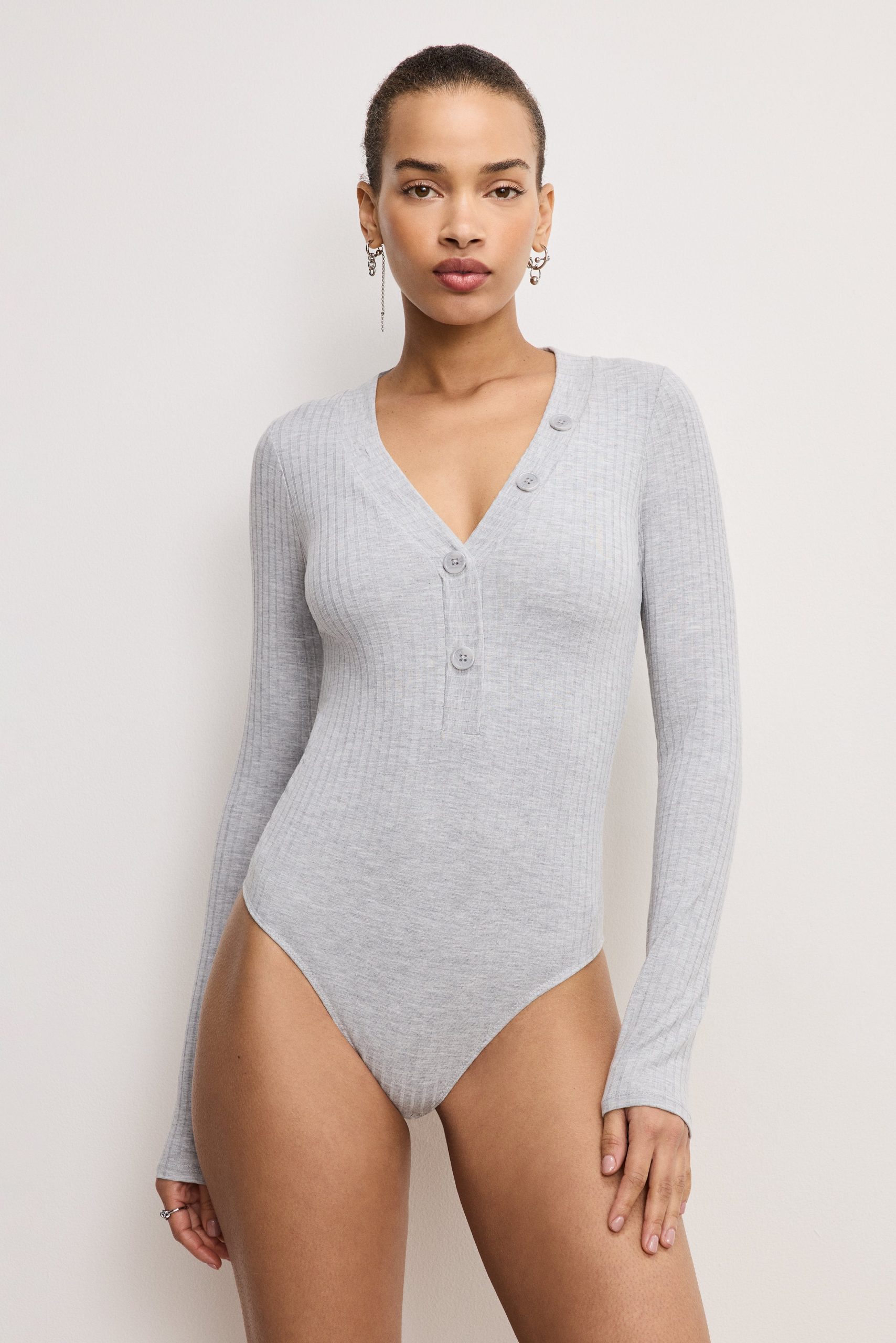 RIBBED HENLEY BODYSUIT | HEATHER GREY001