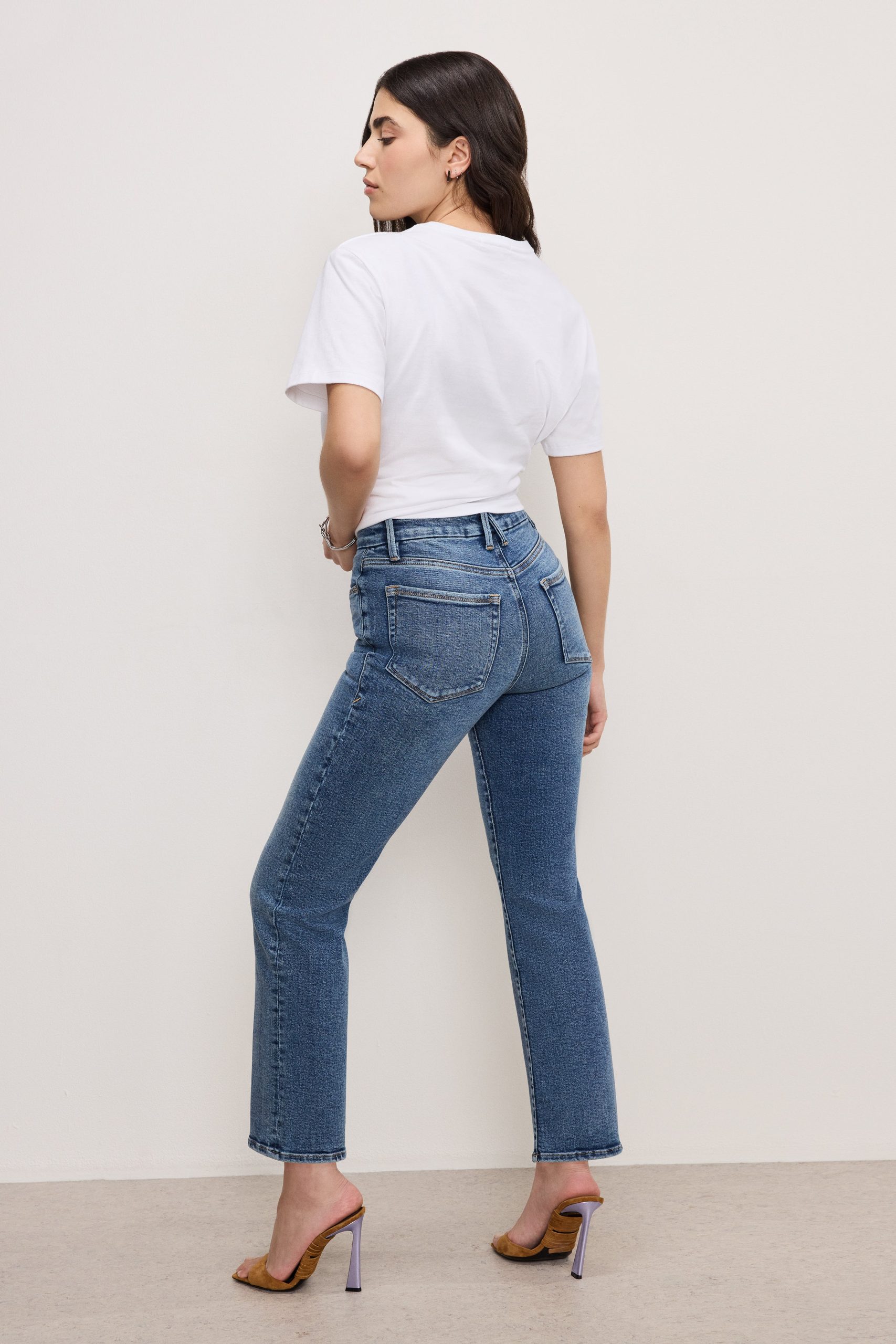 GOOD PETITE STRAIGHT COMPRESSION JEANS | INDIGO254