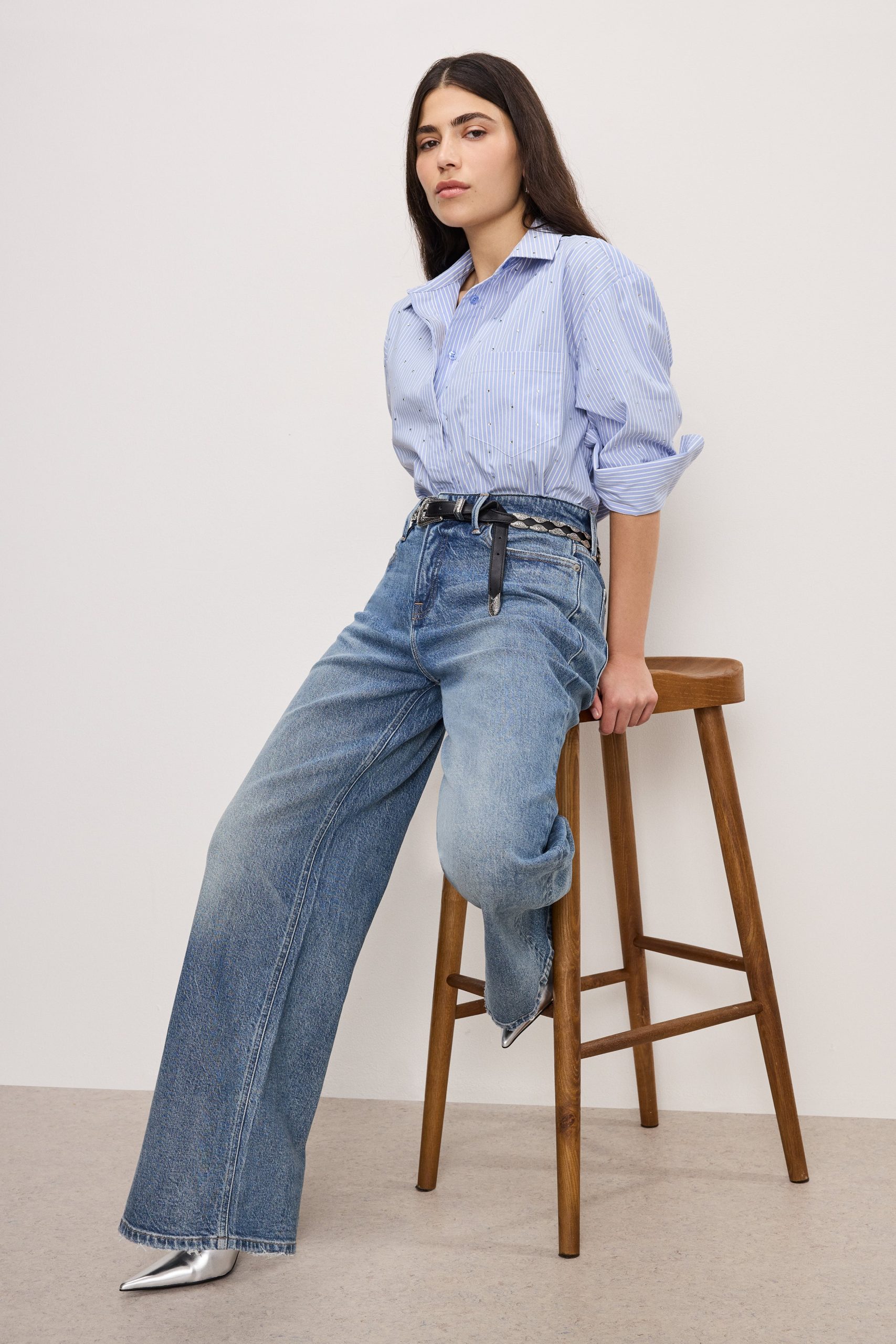 GOOD EASE PETITE RELAXED JEANS | INDIGO575