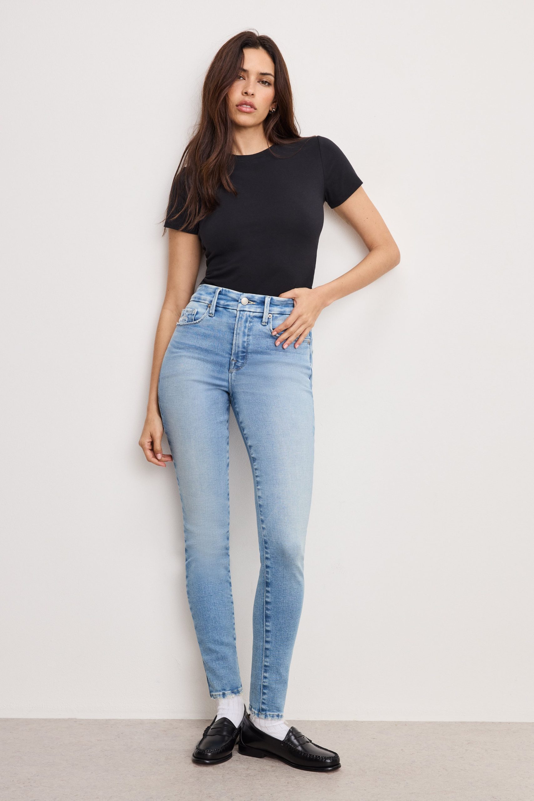 SOFT TECH GOOD LEGS SKINNY JEANS | INDIGO799